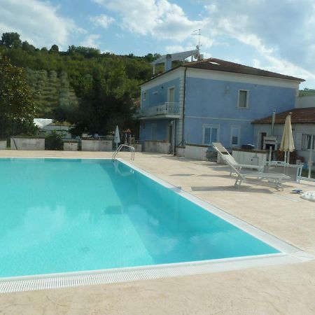 B&B Gli Orti Collecorvino Buitenkant foto